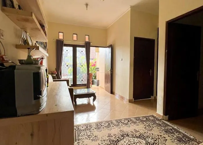Kadek Jingga House - 3 Bedroom * Nusa Dua (Bali)